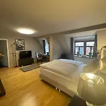 Burkhardt 4*