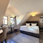招待所 Burkhardt 4*