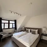 招待所 Burkhardt 4*