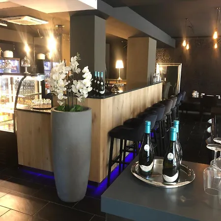 Burkhardt Guest house 3*