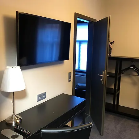 Burkhardt Guest house 3*