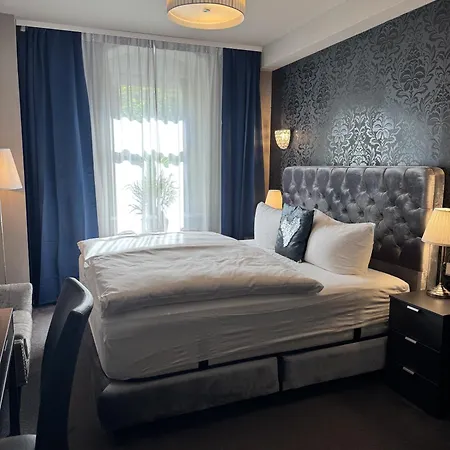 Burkhardt Casa de hóspedes 4*